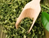 Foglie di tè verde